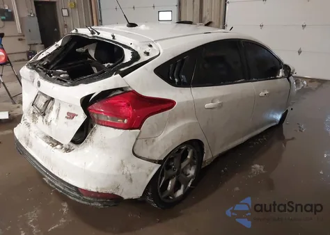 2017 Ford Focus St из США, поврежденный, VIN 1FADP3L96HL317774